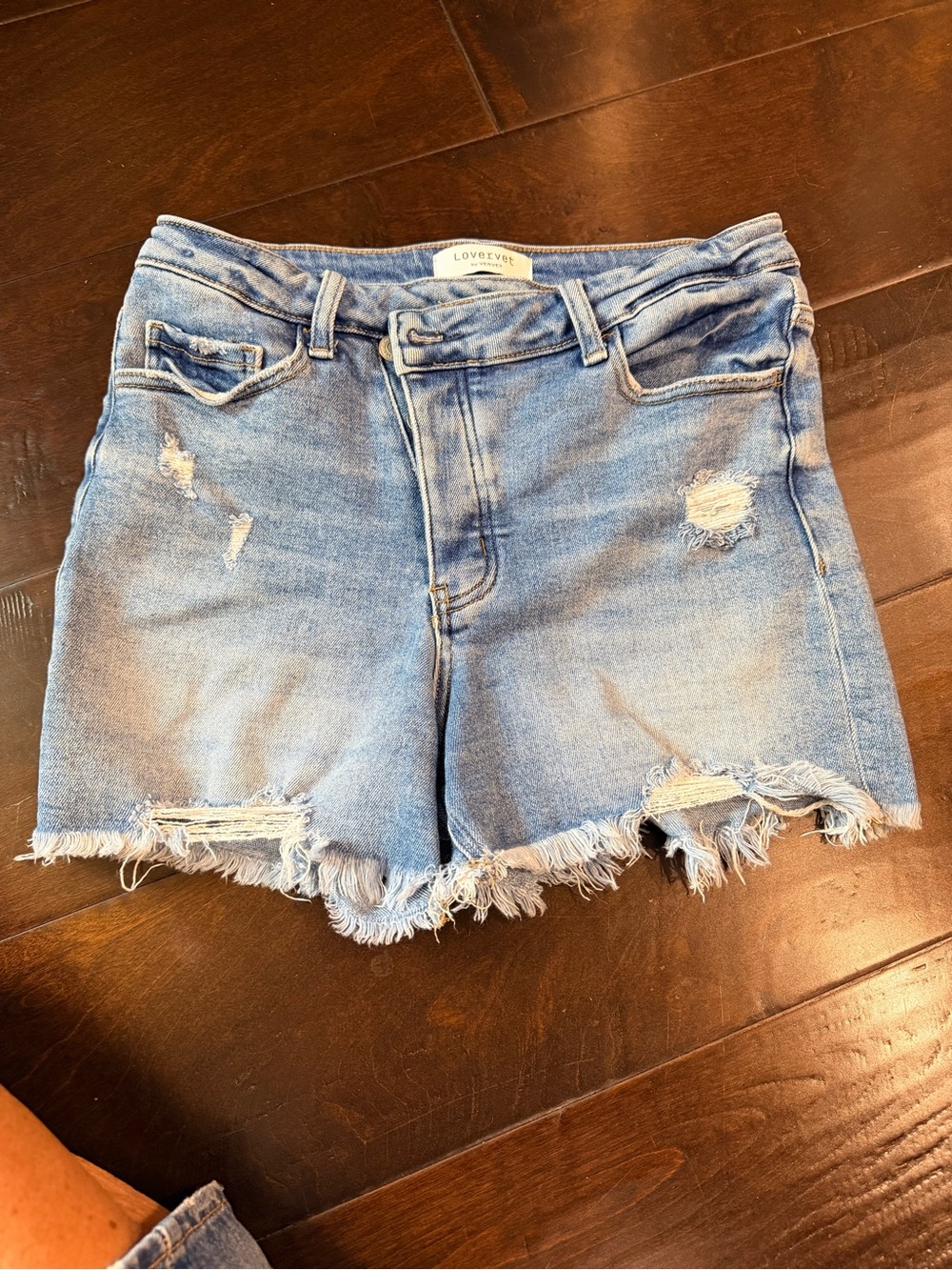 Vervet Crossover Waist Cuttoff Denim Shorts - Women size L